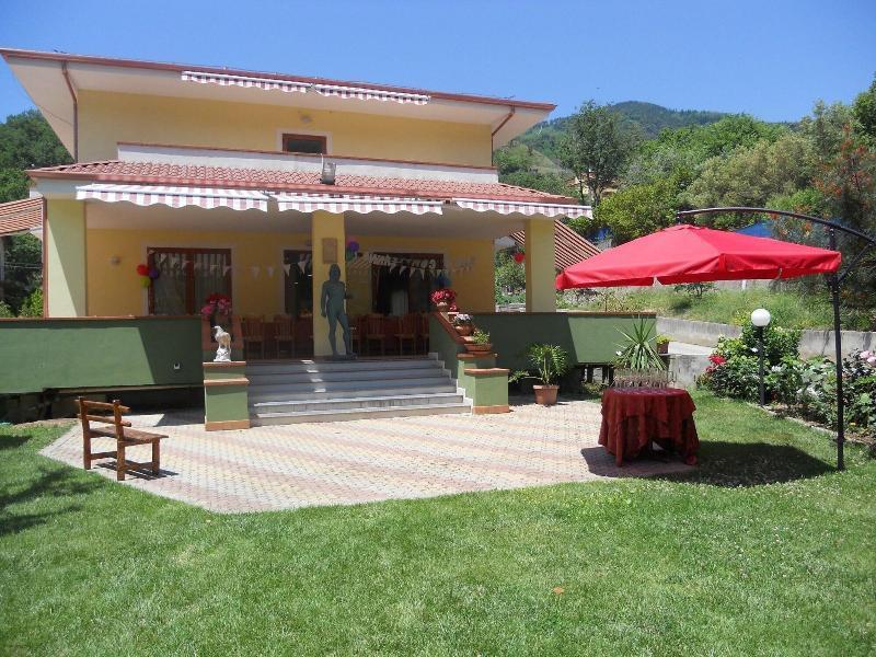 Real Asturias Hotel Acquappesa Buitenkant foto